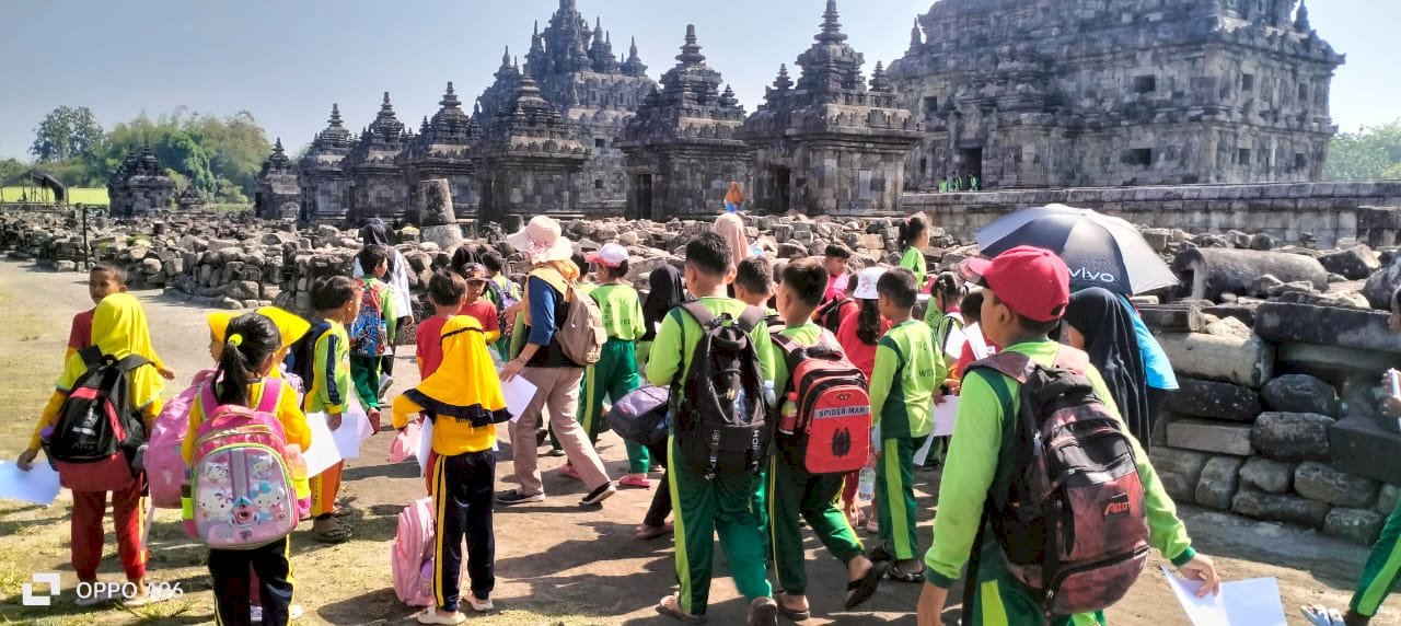 Mengenal Bangunan Bersejarah dalam Pembelajaran